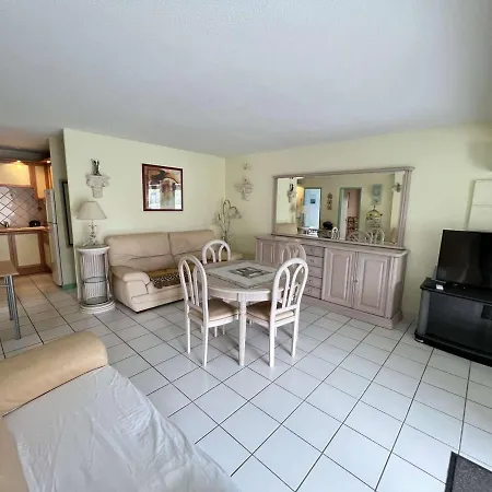Cap D'agde, 3 Pieces, 6 Personnes - Fr-1-702-45